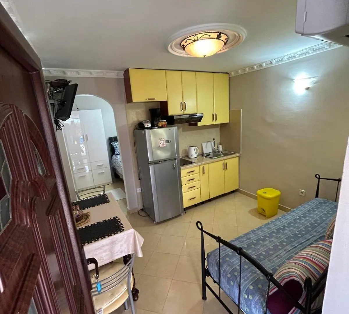 Apartman Pelcic,With Wifi And Free Parking Kostrena Apartment